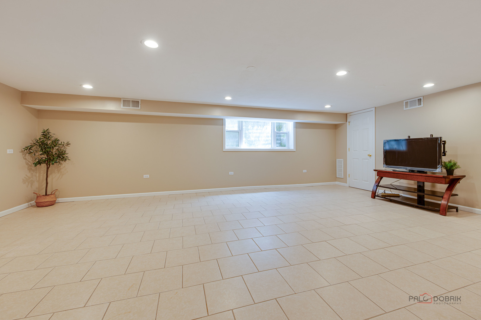 130 Westmoreland Drive Wilmette IL 60091