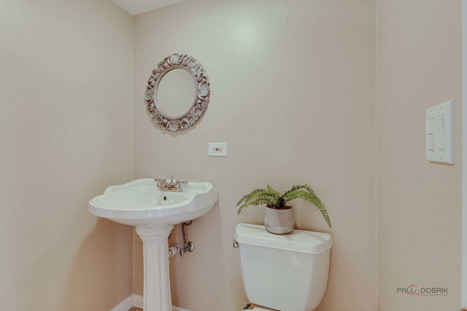 130 Westmoreland Drive Wilmette IL 60091