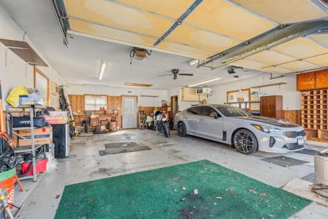 29 West Oak Street Piper City IL 60959