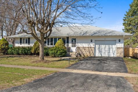 29 West Oak Street Piper City IL 60959