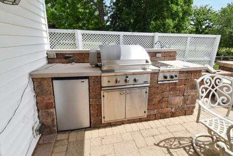 1816 Cardinal Court Pontiac IL 61764