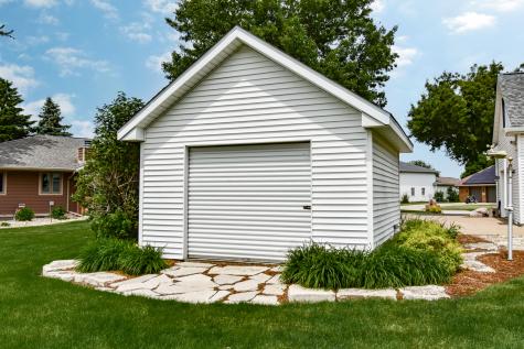 1816 Cardinal Court Pontiac IL 61764