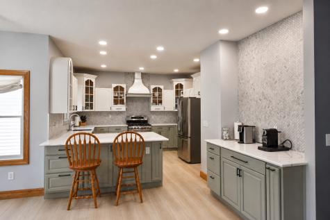1816 Cardinal Court Pontiac IL 61764
