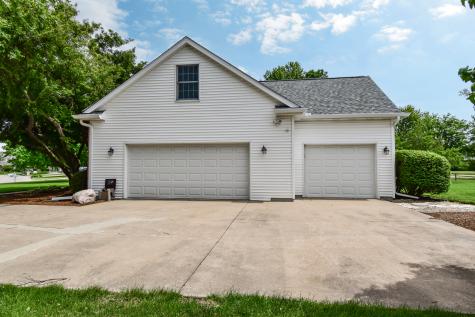 1816 Cardinal Court Pontiac IL 61764