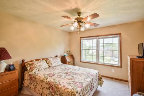 1816 Cardinal Court Pontiac IL 61764