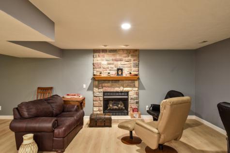 1816 Cardinal Court Pontiac IL 61764