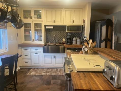 704 Dodge Avenue Evanston IL 60202