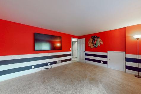 214 Cassidy Lane Elgin IL 60124