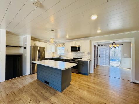 725 Old Orchard Drive Benton IL 62812