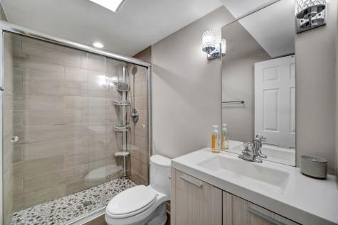 6 Iroquois Drive Clarendon Hills IL 60514