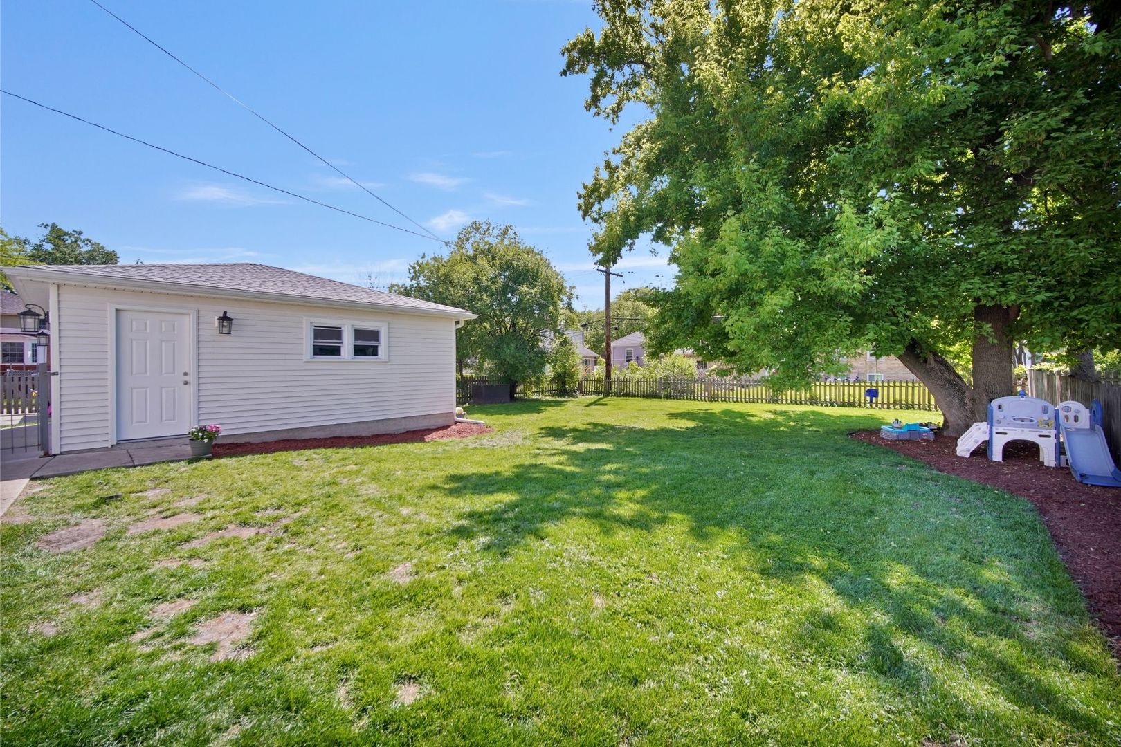 6 Iroquois Drive Clarendon Hills IL 60514