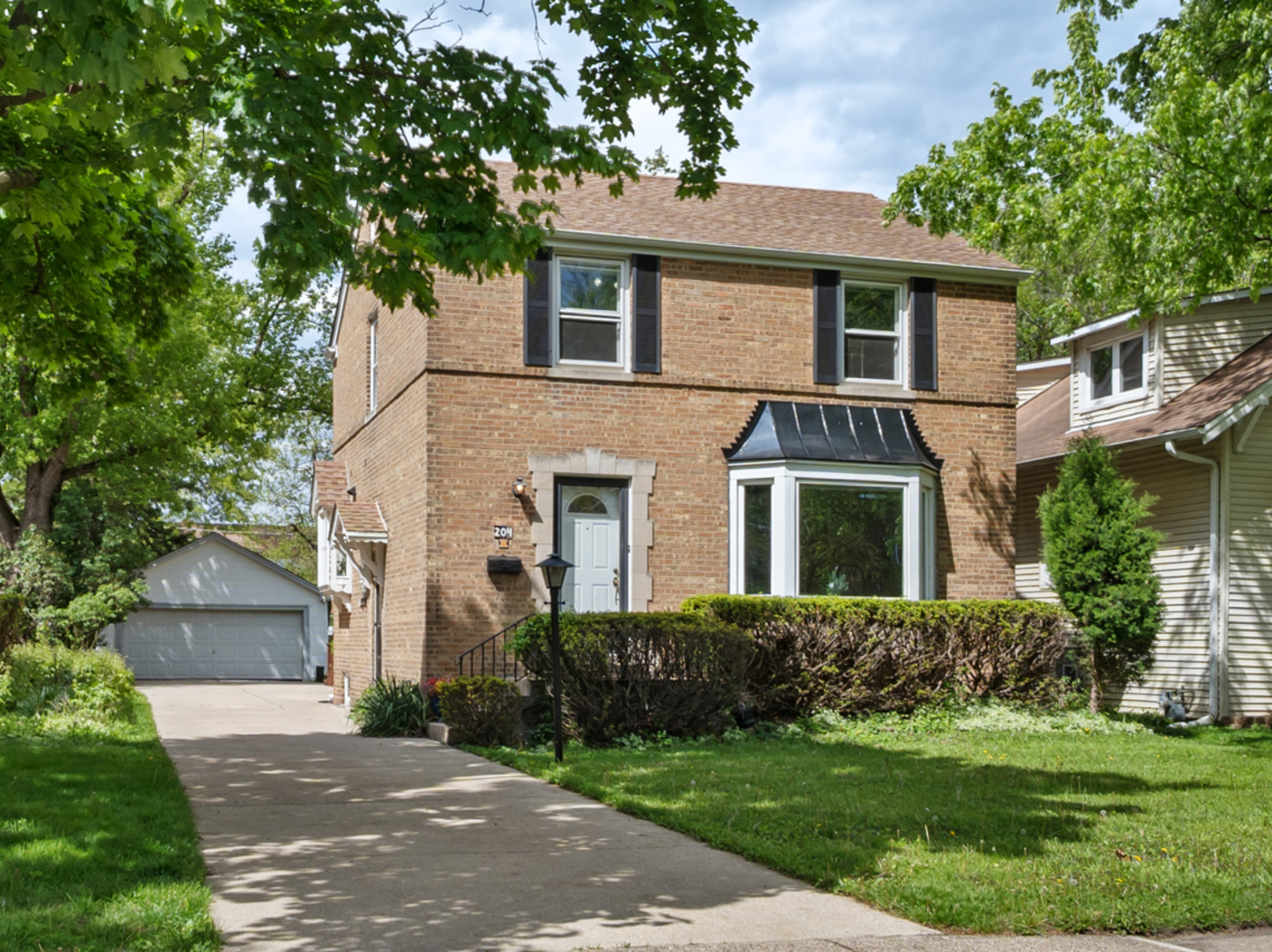 204 Parkview Road Riverside IL 60546