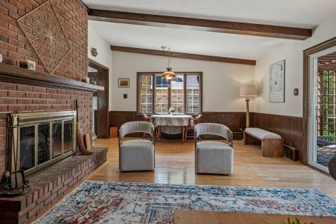 204 Parkview Road Riverside IL 60546