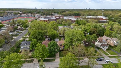 204 Parkview Road Riverside IL 60546