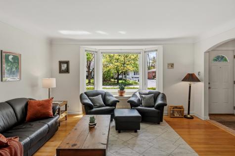 204 Parkview Road Riverside IL 60546