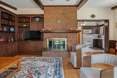 204 Parkview Road Riverside IL 60546
