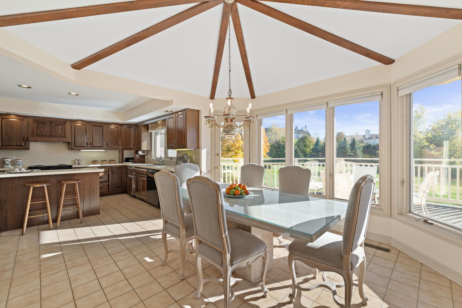 2016 Midwest Club Parkway Oak Brook IL 60523