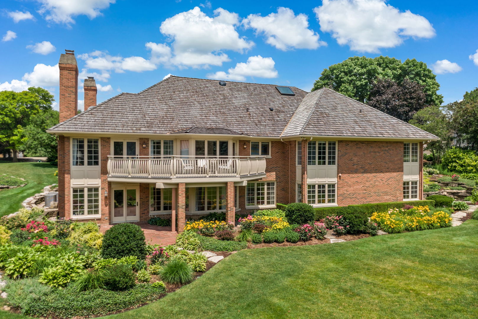 2016 Midwest Club Parkway Oak Brook IL 60523