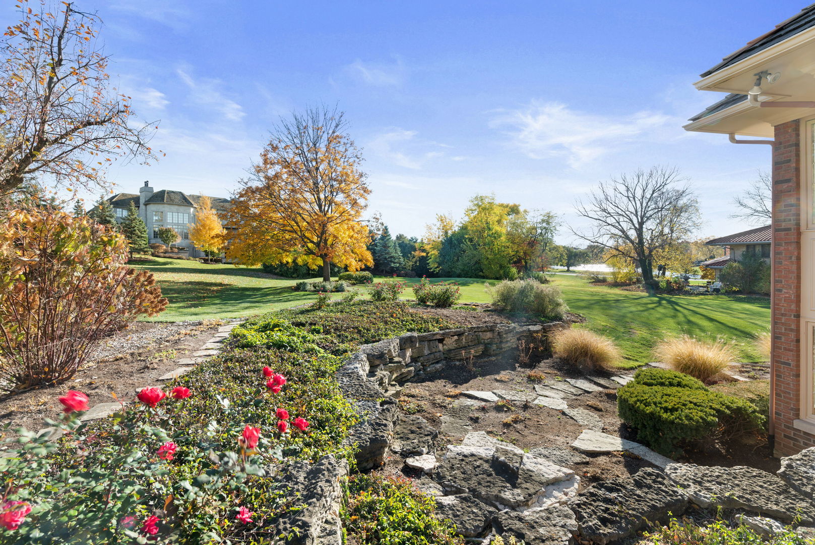 2016 Midwest Club Parkway Oak Brook IL 60523