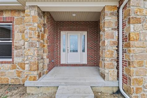 3020 Beringer Circle Urbana IL 61802