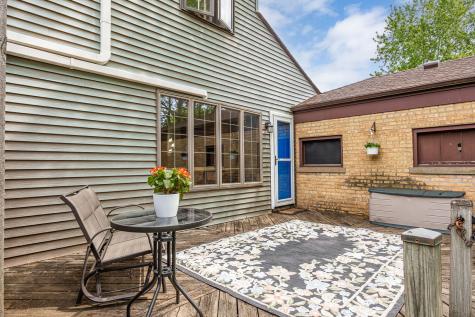 493 East Palatine Road Palatine IL 60074