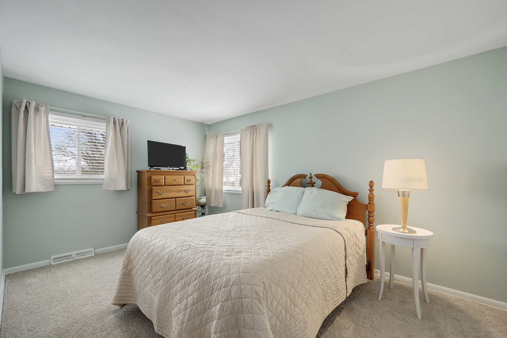 6921 Martin Drive Woodridge IL 60517