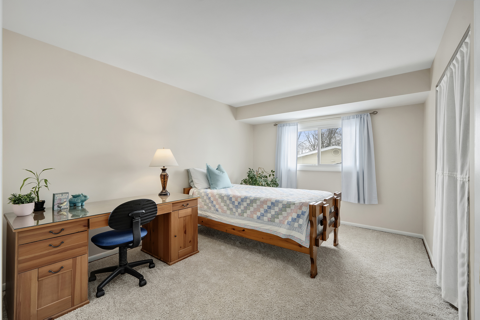 6921 Martin Drive Woodridge IL 60517