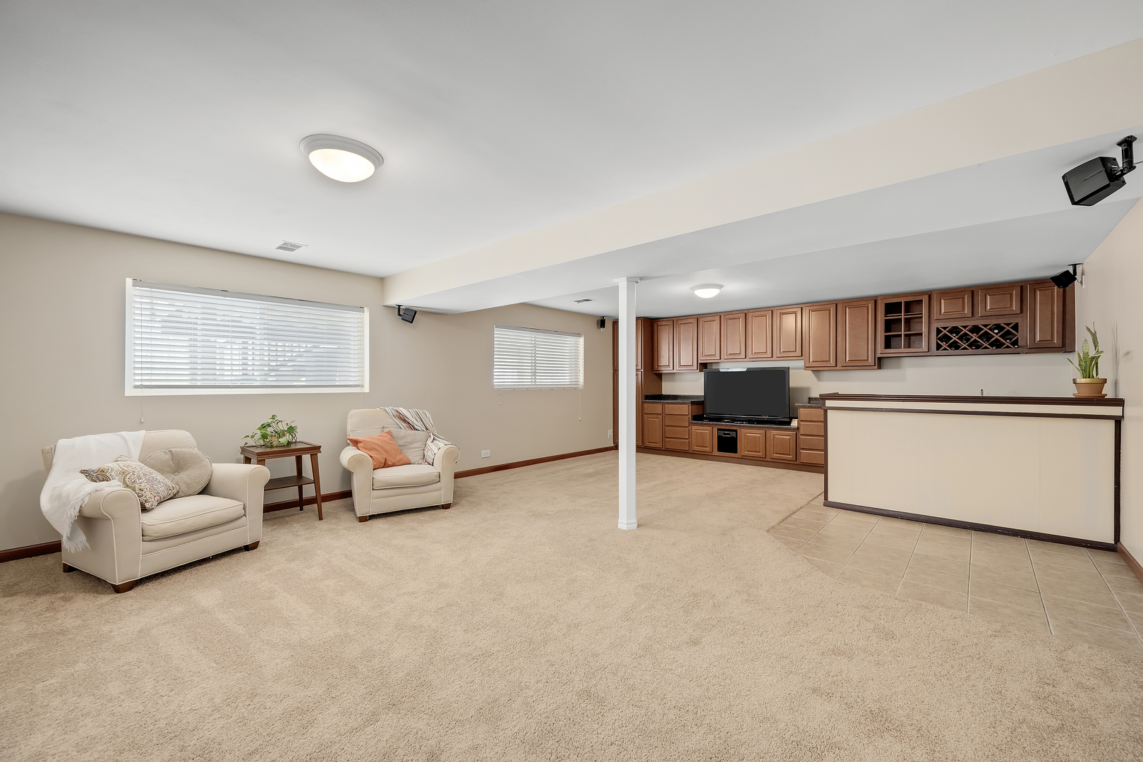 6921 Martin Drive Woodridge IL 60517