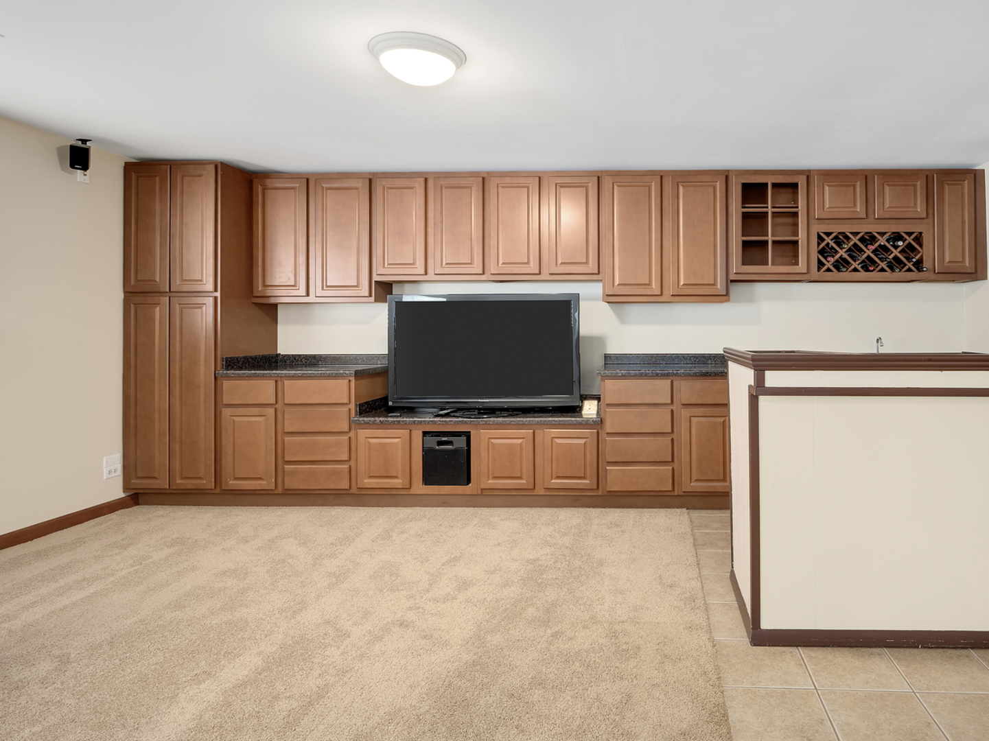 6921 Martin Drive Woodridge IL 60517