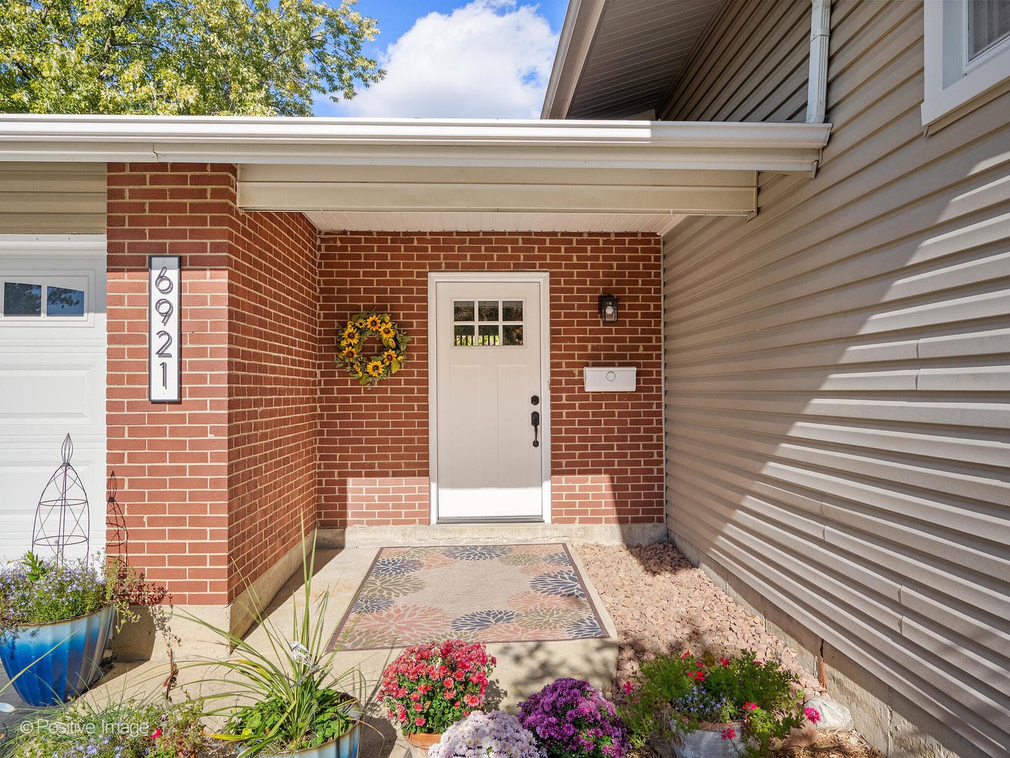 6921 Martin Drive Woodridge IL 60517