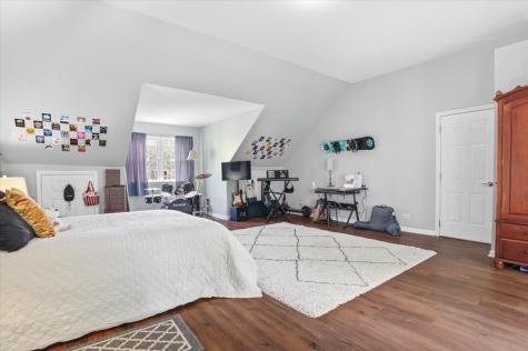 1062 Mount Vernon Drive Grayslake IL 60030