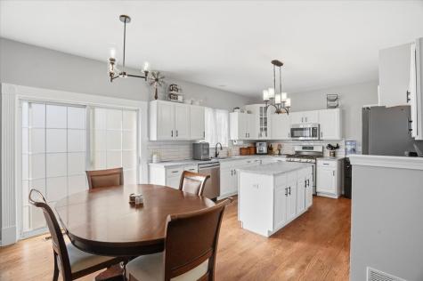 1062 Mount Vernon Drive Grayslake IL 60030