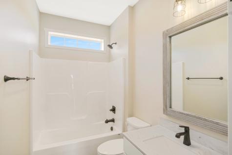 9 Lilac Lane Ottawa IL 61350