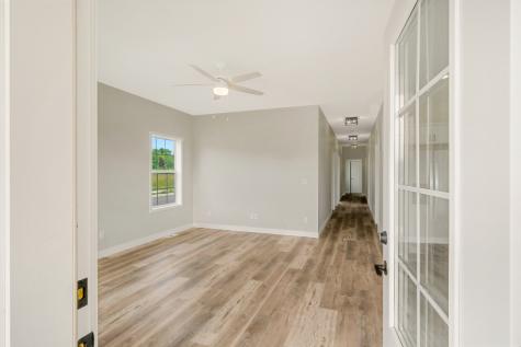 9 Lilac Lane Ottawa IL 61350