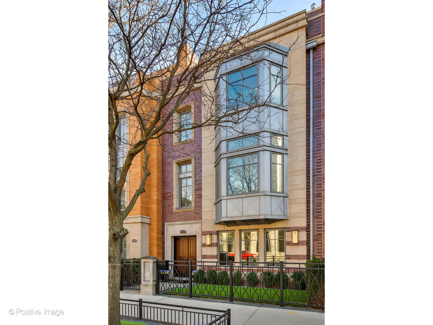 429 West Superior Street Chicago IL 60654