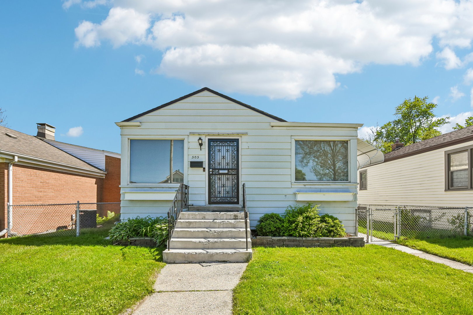 505 Monroe Street Dolton IL 60419
