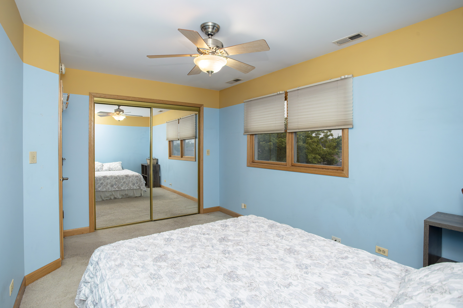 5148 South Newland Avenue Chicago IL 60638