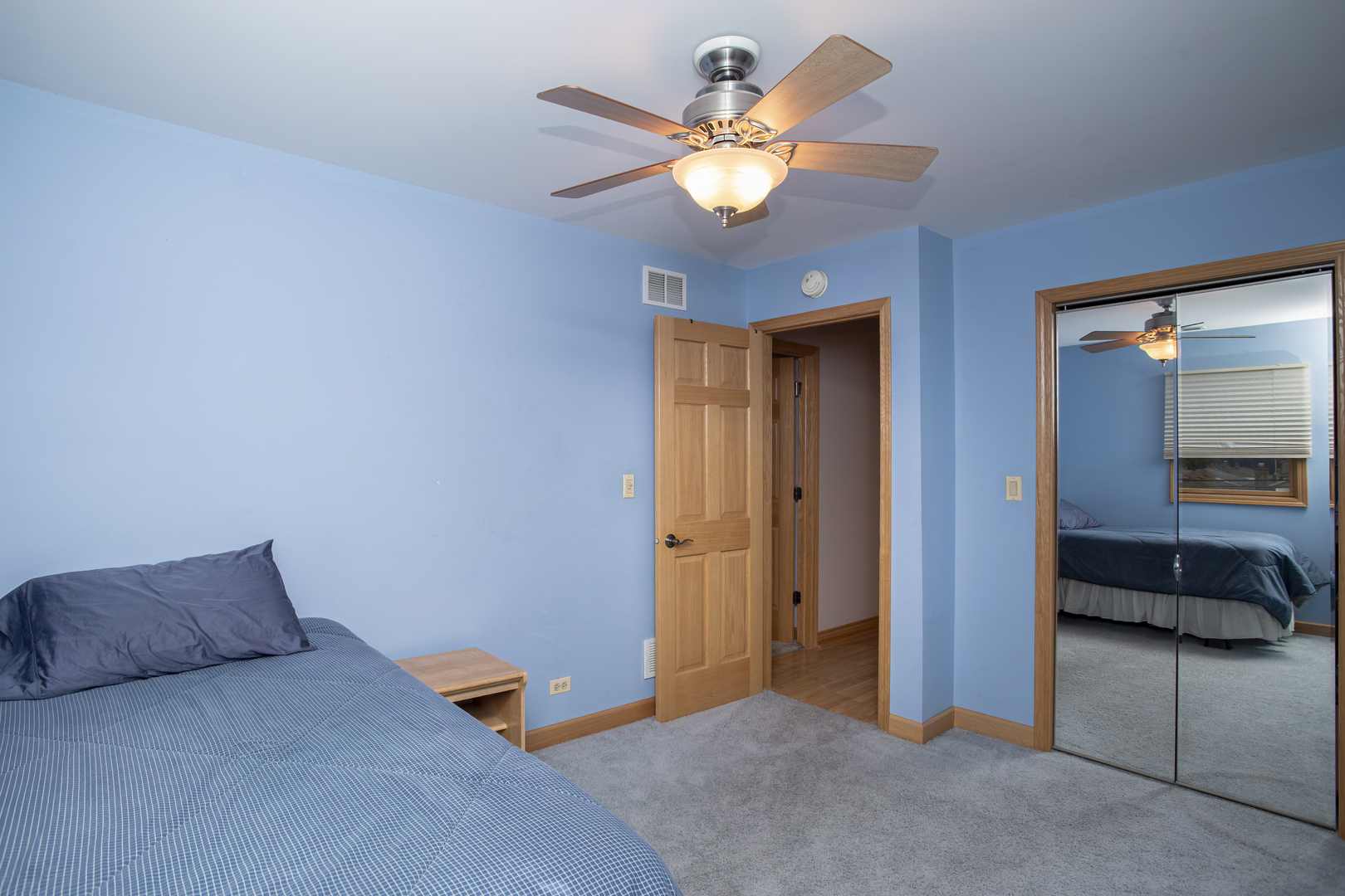 5148 South Newland Avenue Chicago IL 60638