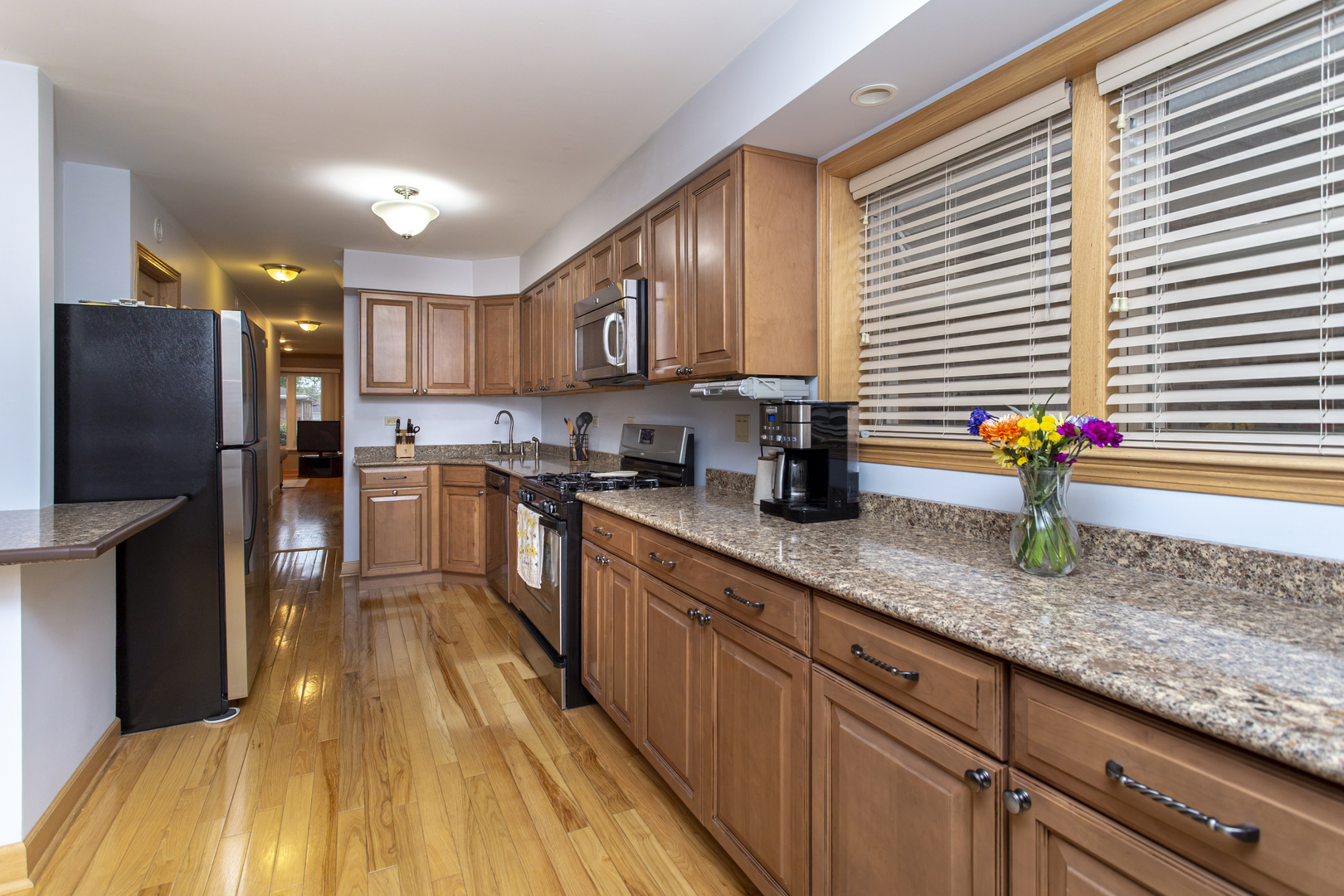 5148 South Newland Avenue Chicago IL 60638