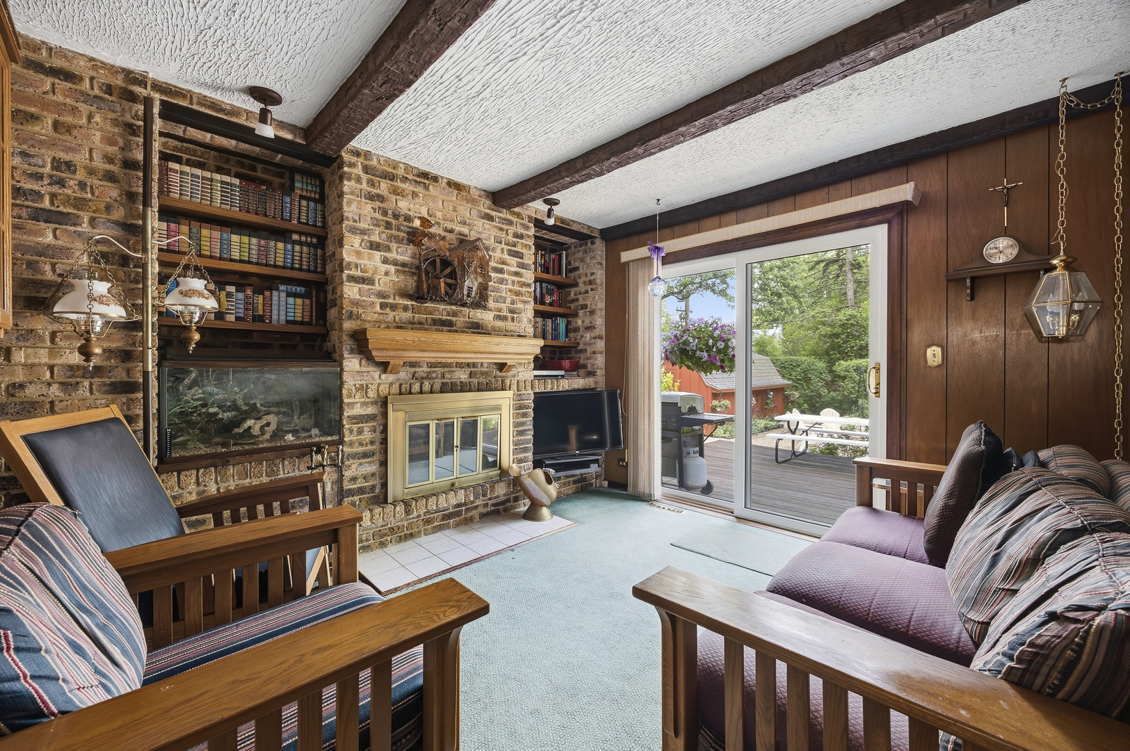 27W231 Bolles Avenue Winfield IL 60190