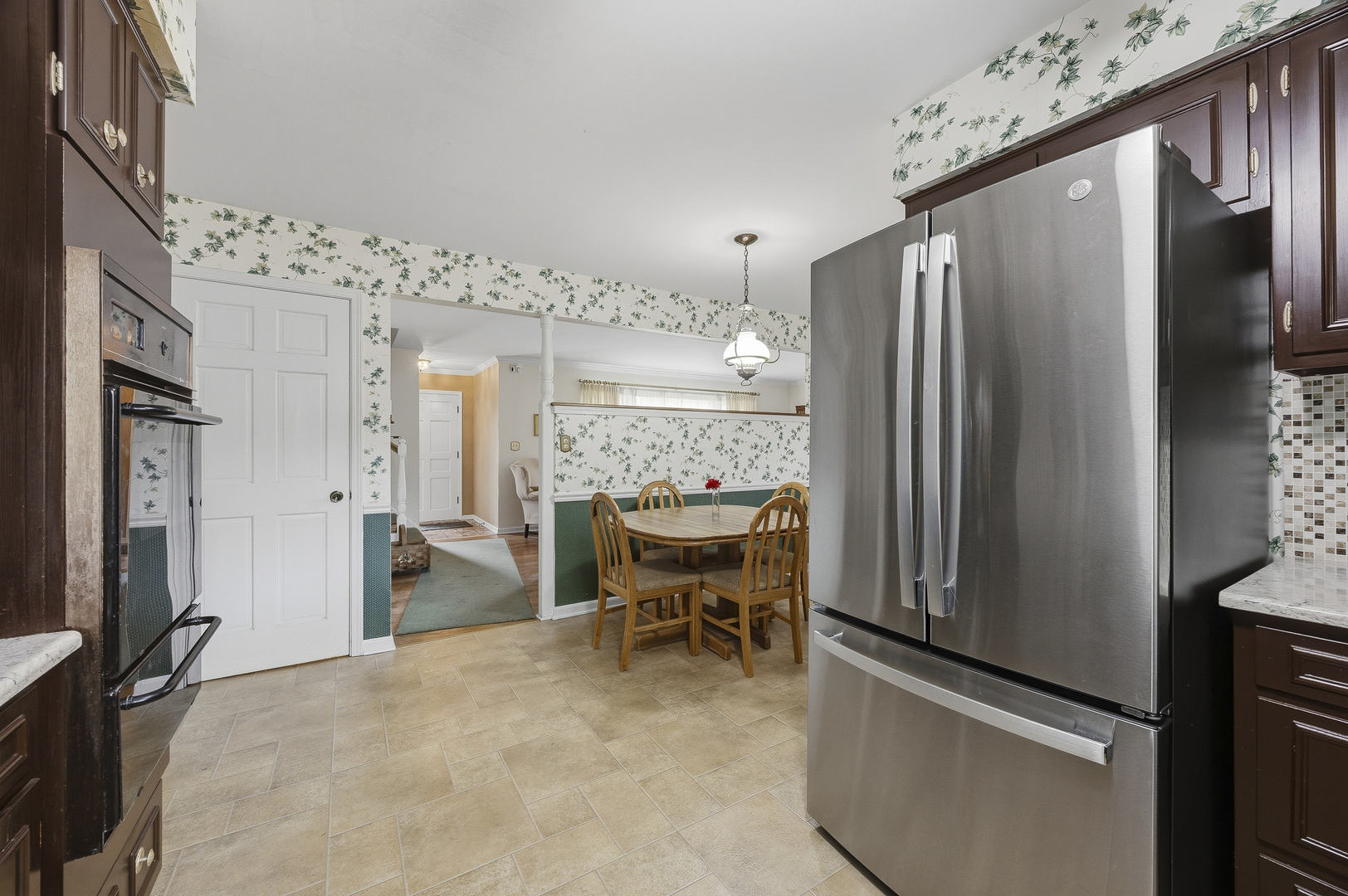 27W231 Bolles Avenue Winfield IL 60190