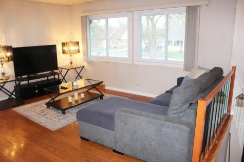 1326 Degener Avenue Elmhurst IL 60126