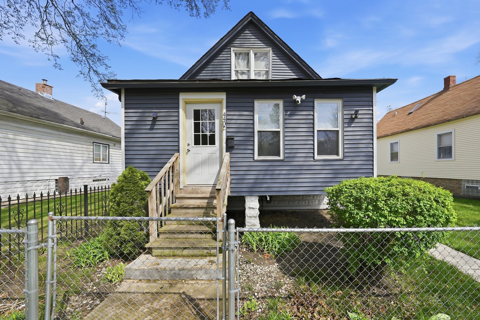 442 West 117th Street Chicago IL 60628