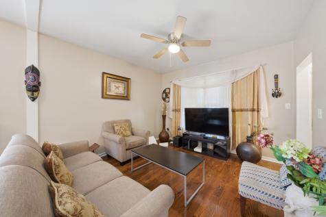 442 West 117th Street Chicago IL 60628