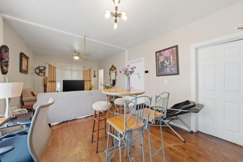 442 West 117th Street Chicago IL 60628