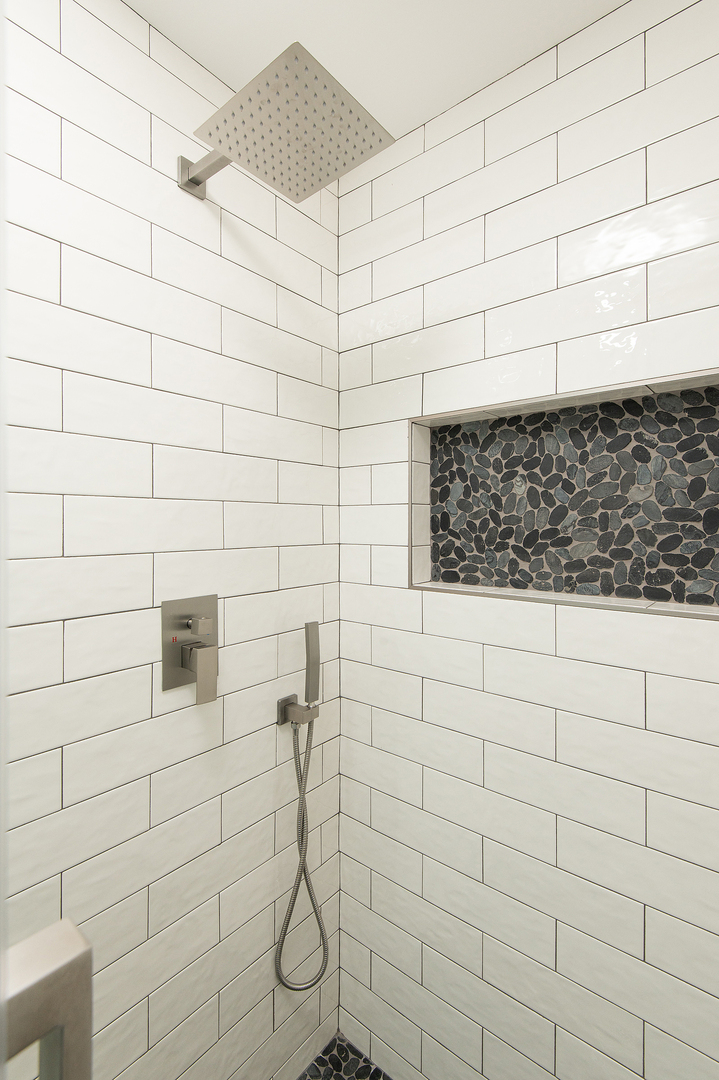 8017 South Kostner Avenue Chicago IL 60652