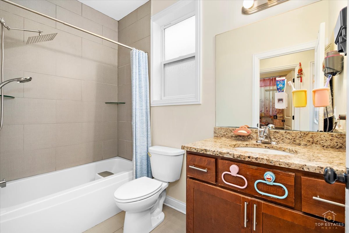 3300 South Western Avenue Chicago IL 60608