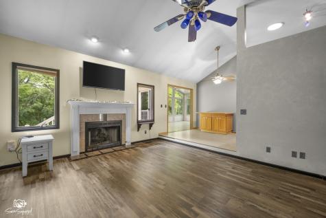 246 Teal Lane Braidwood IL 60408