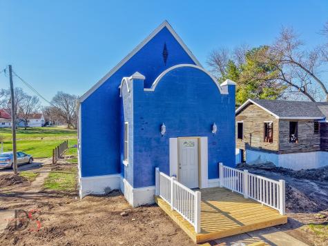 130 West Scott Street Seneca IL 61360