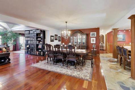 26811 North Oakdale Lane Mundelein IL 60060